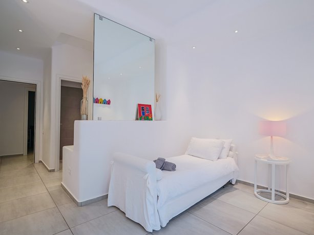 Imagen de la habitación del Hotel Lux Villa, 5 Master BR, Private Pool, Sunset View!. Foto 4