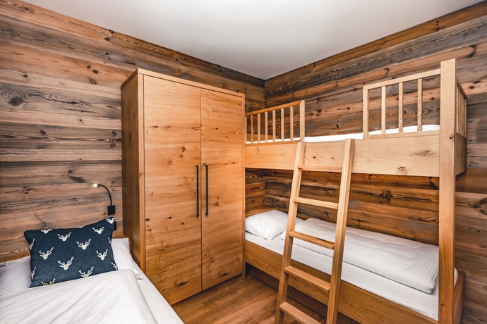 Imagen de la habitación del Hotel Lux-Alp Chalet. Foto 15