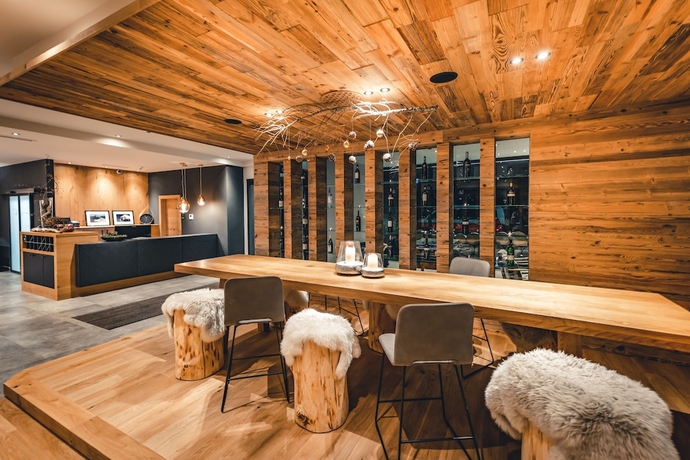 Imagen de los interiores del Hotel Lux-Alp Chalet. Foto 19