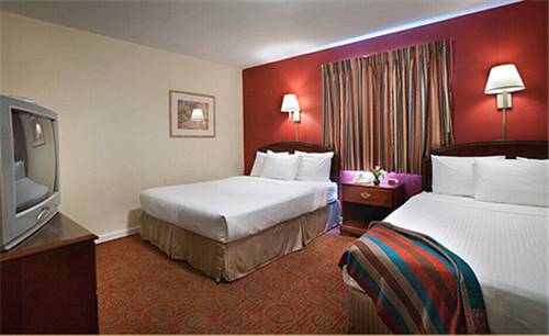 Imagen general del Hotel Luxbury Inn and Suites. Foto 1