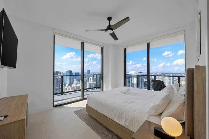 Imagen de la habitación del Hotel Luxe 2-BD Condo in Downtown - City Views. Foto 3