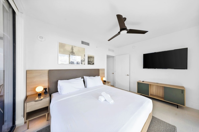 Imagen de la habitación del Hotel Luxe 2-BD Condo in Downtown - City Views. Foto 10
