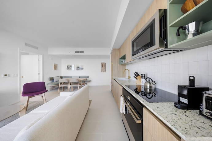 Imagen de la habitación del Hotel Luxe 2-BD Condo in Downtown - City Views. Foto 11