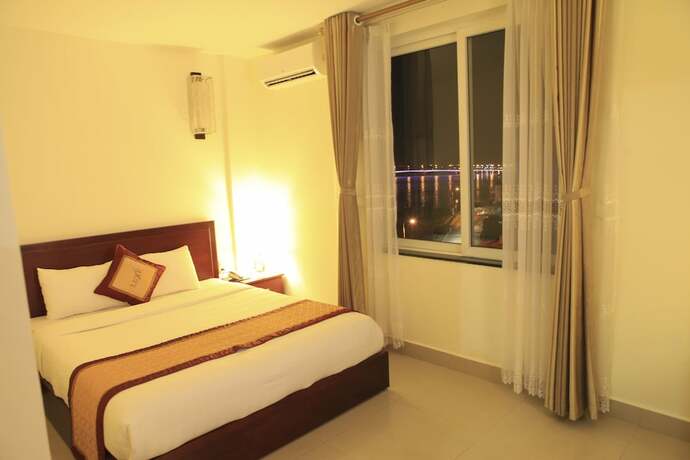 Imagen general del Hotel Luxe, Dong Hoi. Foto 7