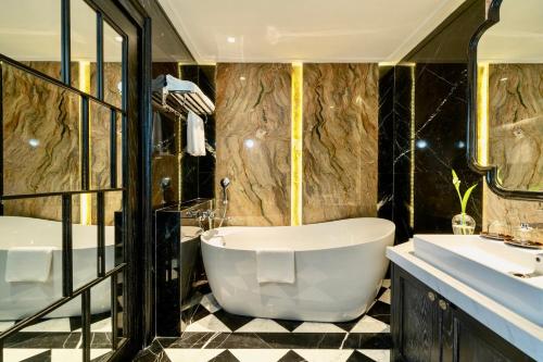 Imagen general del Hotel Luxe Paradise Premium. Foto 3