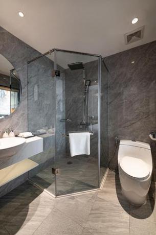 Imagen de la habitación del Hotel Luxe Paradise Premium. Foto 17