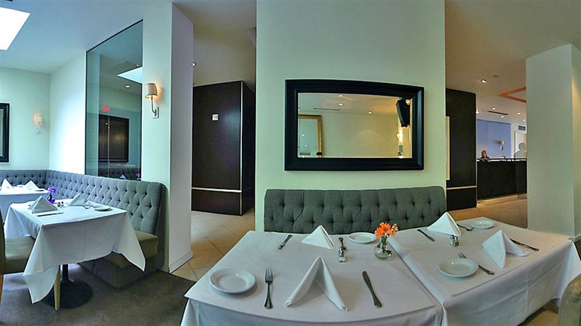 Imagen del bar/restaurante del Hotel Luxe Rodeo Drive. Foto 1