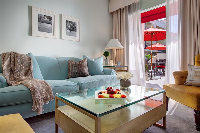 Imagen de la habitación del Hotel Luxe Rodeo Drive. Foto 3