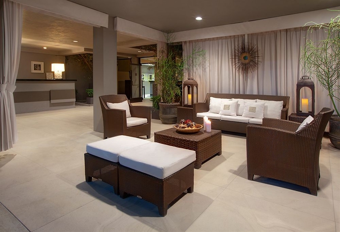 Imagen de los interiores del Hotel Luxe Sunset Boulevard. Foto 15