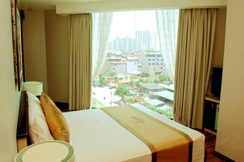Imagen general del Hotel Luxeden. Foto 3