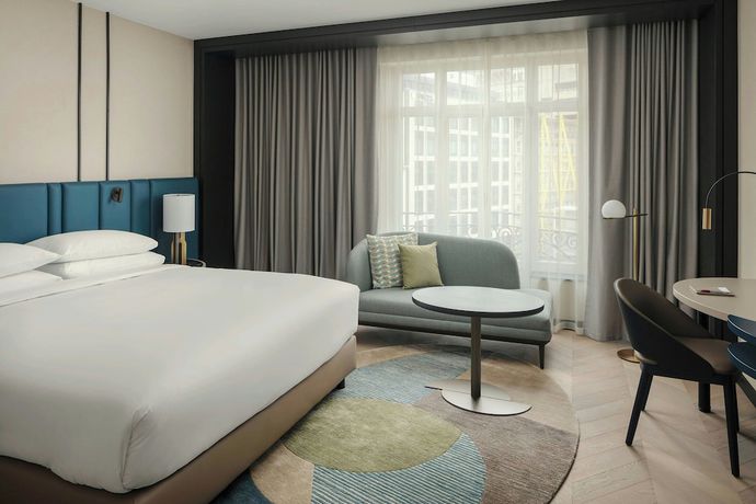 Imagen de la habitación del Hotel Luxembourg Marriott Alfa. Foto 4