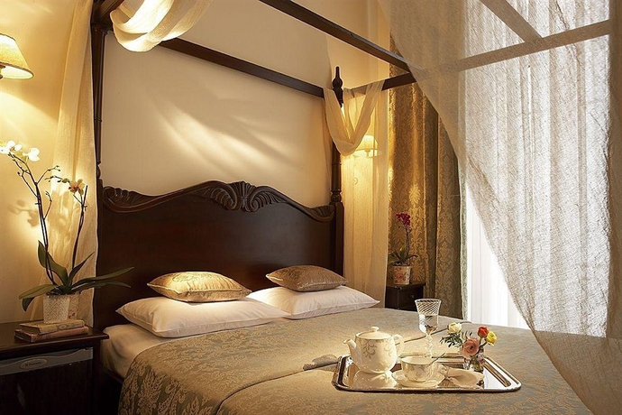 Imagen de la habitación del Hotel Luxembourg, Tesalonica. Foto 9