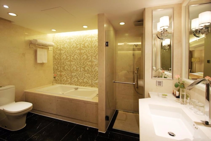 Imagen de la habitación del Hotel Luxemon Xinjiang Yindu. Foto 13