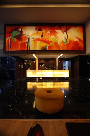 Imagen de los interiores del Hotel Luxent. Foto 13
