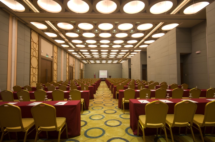 Imagen de los interiores del Hotel Luxent. Foto 15