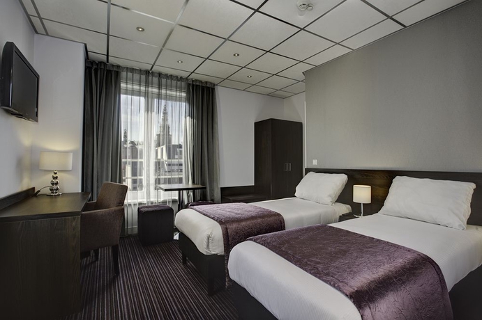 Imagen de la habitación del Hotel Luxer. Foto 2
