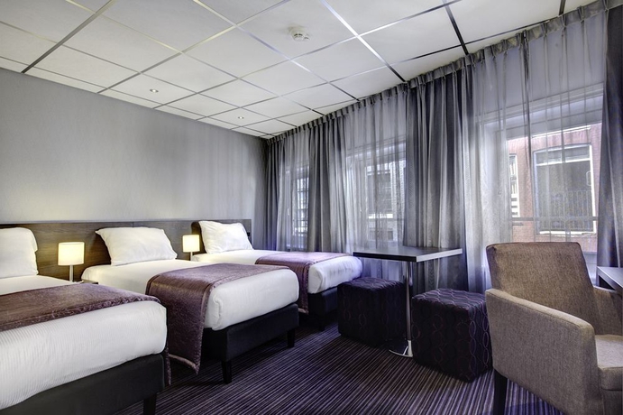 Imagen de la habitación del Hotel Luxer. Foto 6