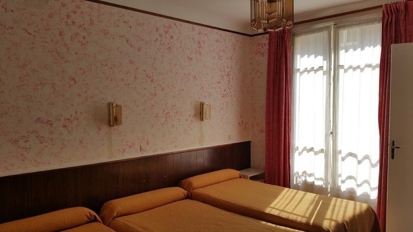 Imagen de la habitación del Hotel Luxia. Foto 6