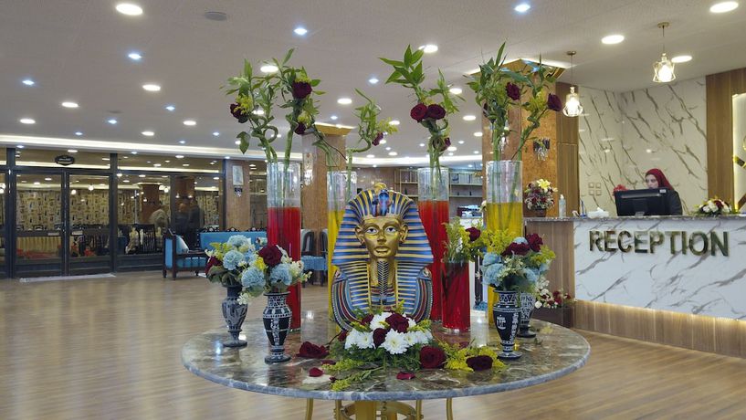 Imagen de los interiores del Hotel Luxor Armed Forces. Foto 20