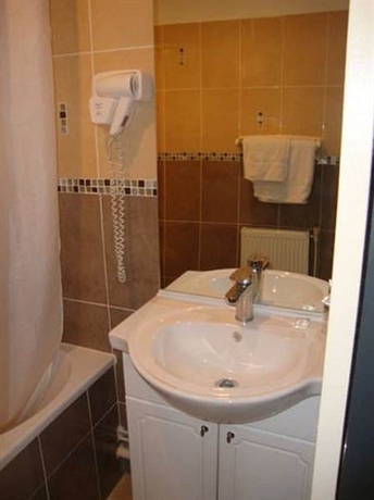 Imagen de la habitación del Hotel Luxor Bastille. Foto 7