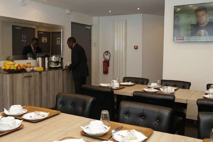 Imagen del bar/restaurante del Hotel Luxor Bastille. Foto 2