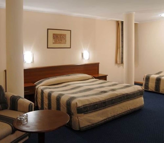 Imagen de la habitación del Hotel Luxor, Burgas Ciudad. Foto 12