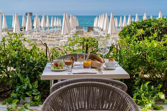 Imagen general del Hotel Luxor E Cairo The Beach Resort. Foto 11