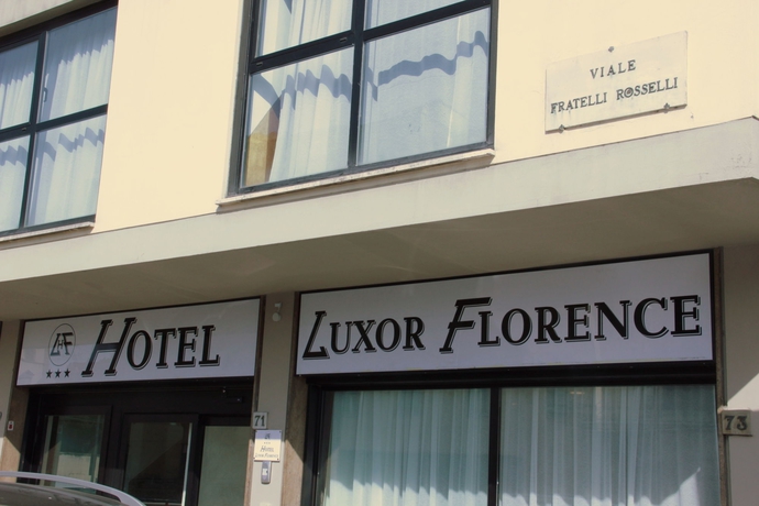 Imagen de los exteriores del Hotel Luxor Florence. Foto 12