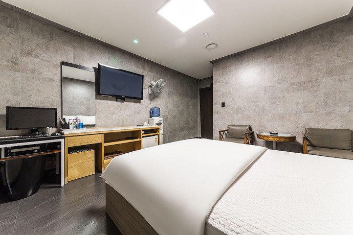 Imagen de la habitación del Hotel Luxor, Goyang. Foto 6