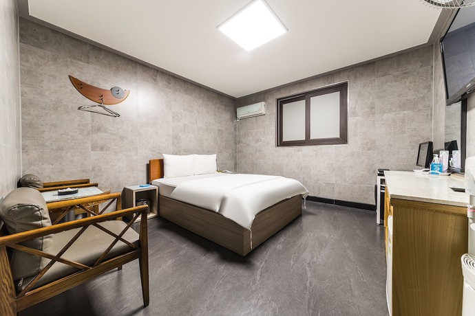 Imagen de la habitación del Hotel Luxor, Goyang. Foto 8