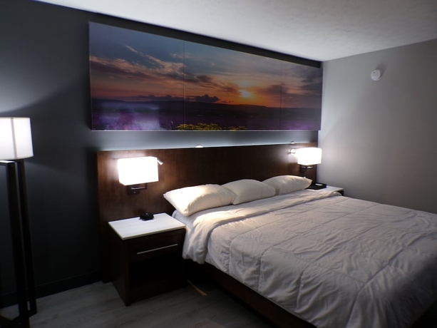 Imagen de la habitación del Hotel Luxor Inn and Suites, a Travelodge by Wyndham. Foto 3