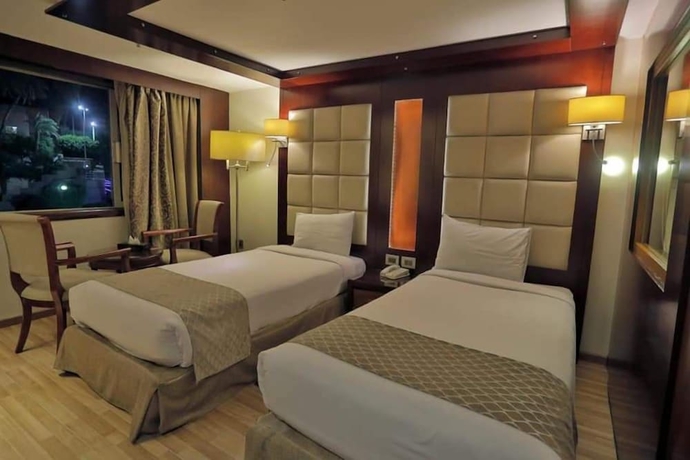 Imagen de la habitación del Hotel Luxor Nile Cruises. Foto 11