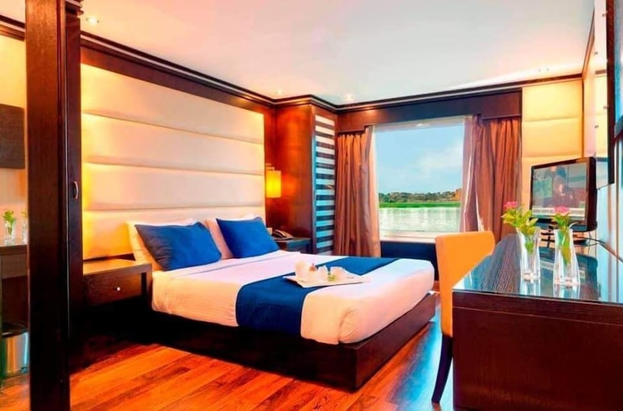 Imagen de la habitación del Hotel Luxor Nile Cruises. Foto 14