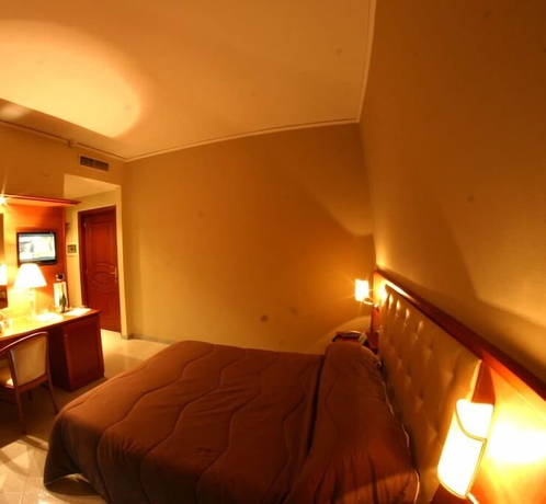 Imagen de la habitación del Hotel Luxor, POMPEYA. Foto 8