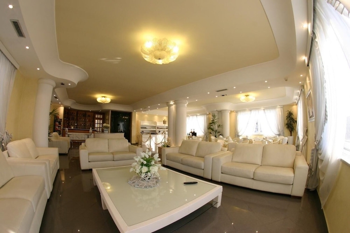 Imagen de los interiores del Hotel Luxor, POMPEYA. Foto 16