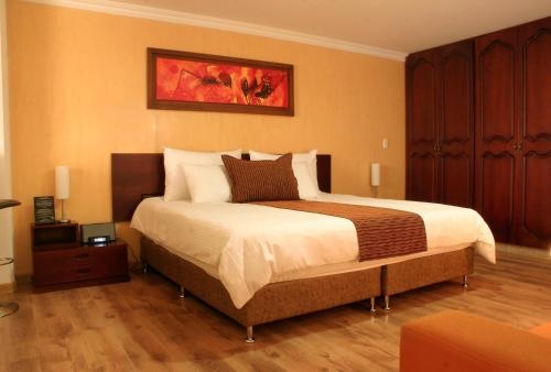 Imagen de la habitación del Hotel Luxor Plaza. Foto 8