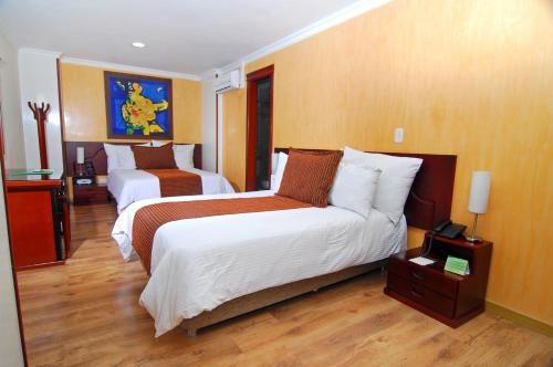 Imagen general del Hotel Luxor Plaza. Foto 3