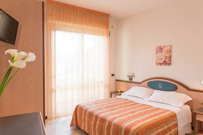 Imagen de la habitación del Hotel Luxor, Ravenna. Foto 4