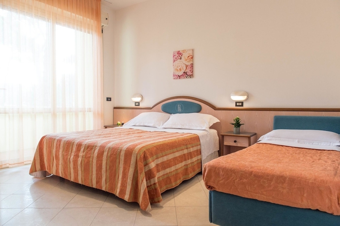 Imagen de la habitación del Hotel Luxor, Ravenna. Foto 5