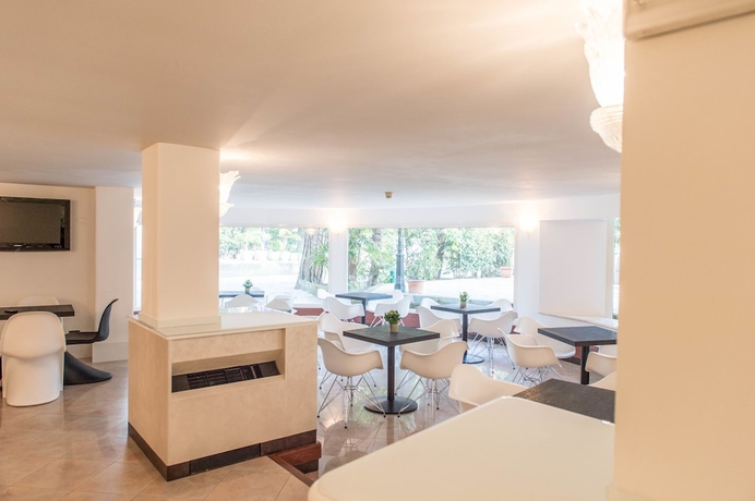 Imagen de los interiores del Hotel Luxor, Ravenna. Foto 14