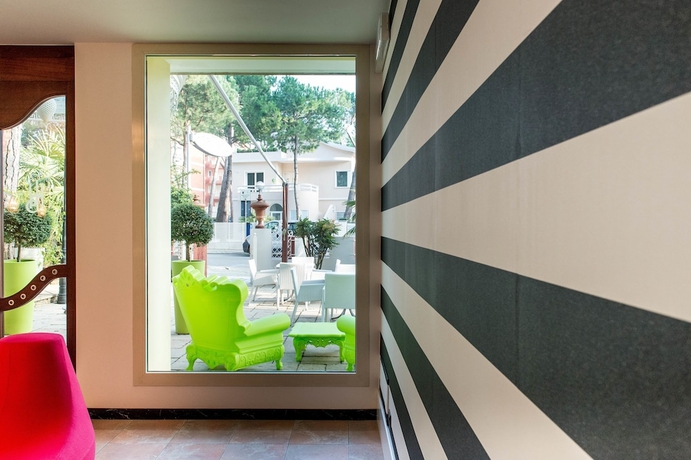 Imagen de los interiores del Hotel Luxor, Ravenna. Foto 16