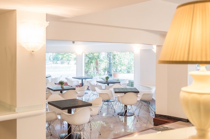 Imagen de los interiores del Hotel Luxor, Ravenna. Foto 17