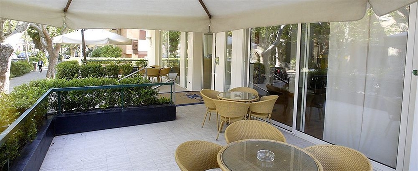Imagen de los exteriores del Hotel Luxor, Rimini. Foto 7