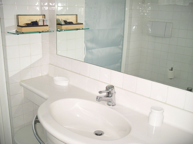 Imagen de la habitación del Hotel Luxor, Rimini. Foto 6