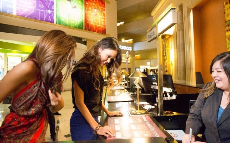 Imagen de los interiores del Hotel Luxor & Casino. Foto 13