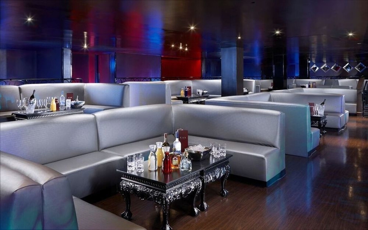 Imagen general del Hotel Luxor & Casino. Foto 3