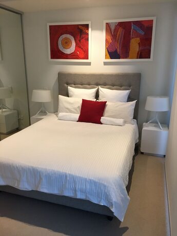 Imagen general del Hotel Luxurious Apartments Near City. Foto 2