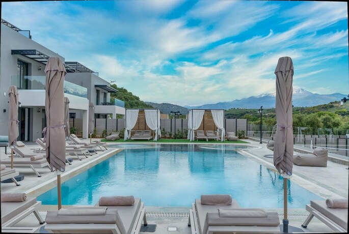 Imagen general del Hotel Luxurious Villa Micha Mare - 14 Bedrooms. Foto 11