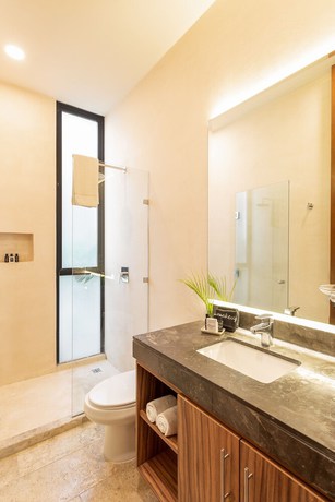 Imagen de la habitación del Hotel Luxury 2 Bedroom Suite Private Pool TL01. Foto 13