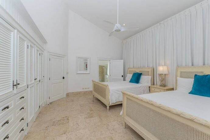 Imagen general del Hotel Luxury 2 Levels Villa for Rent at Puntacana Resort Club - Chef Butler Maid Pool. Foto 4